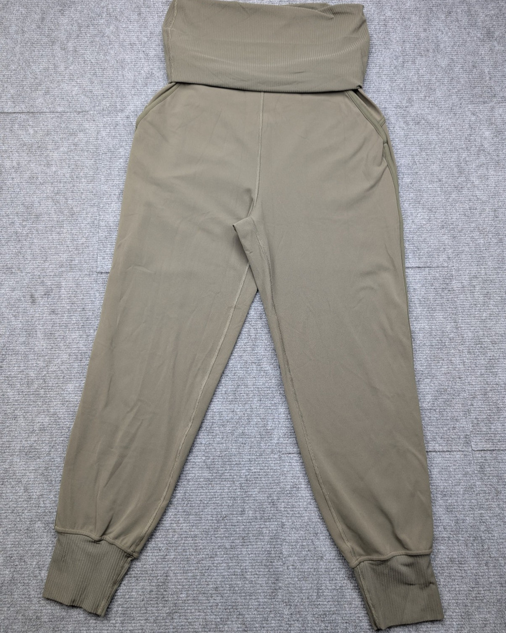 Lululemon Align Foldover Jogger Womens 6 Green Relaxed Fit Athleisure Pockets